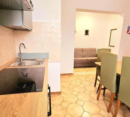 Aba Maya Apartment *